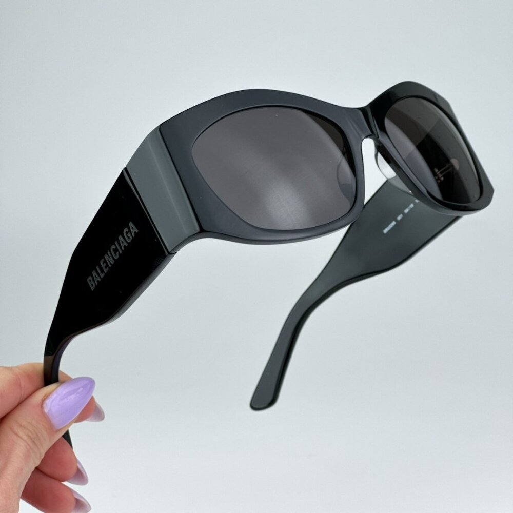 Balenciaga BB0329S 003 BRAND NEW Sunglasses Black Grey Geometric Unisex - Picture 2 of 12